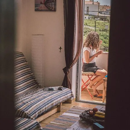 Проживание в семье Surf Shack *